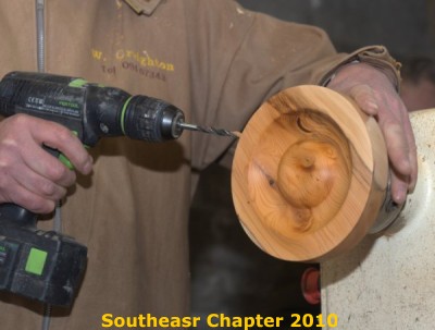 aa10) Hole for the cord..jpg